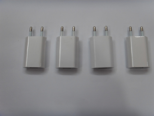 5V-1A Output Mobile Apple iPhone Car Chargers with Built-in IC Chip for Iphone